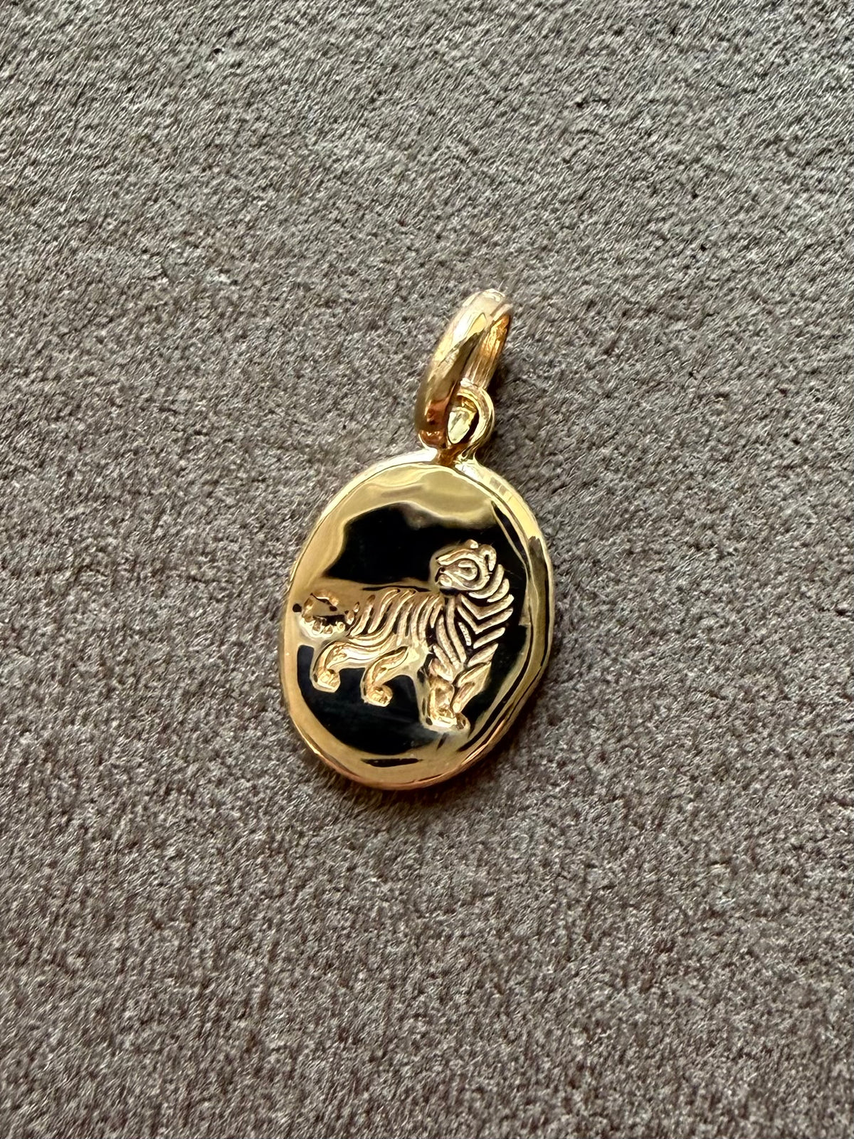 14k Solid Yellow Gold Nugget Mini Pendant “Tiger”, Tiny Charm