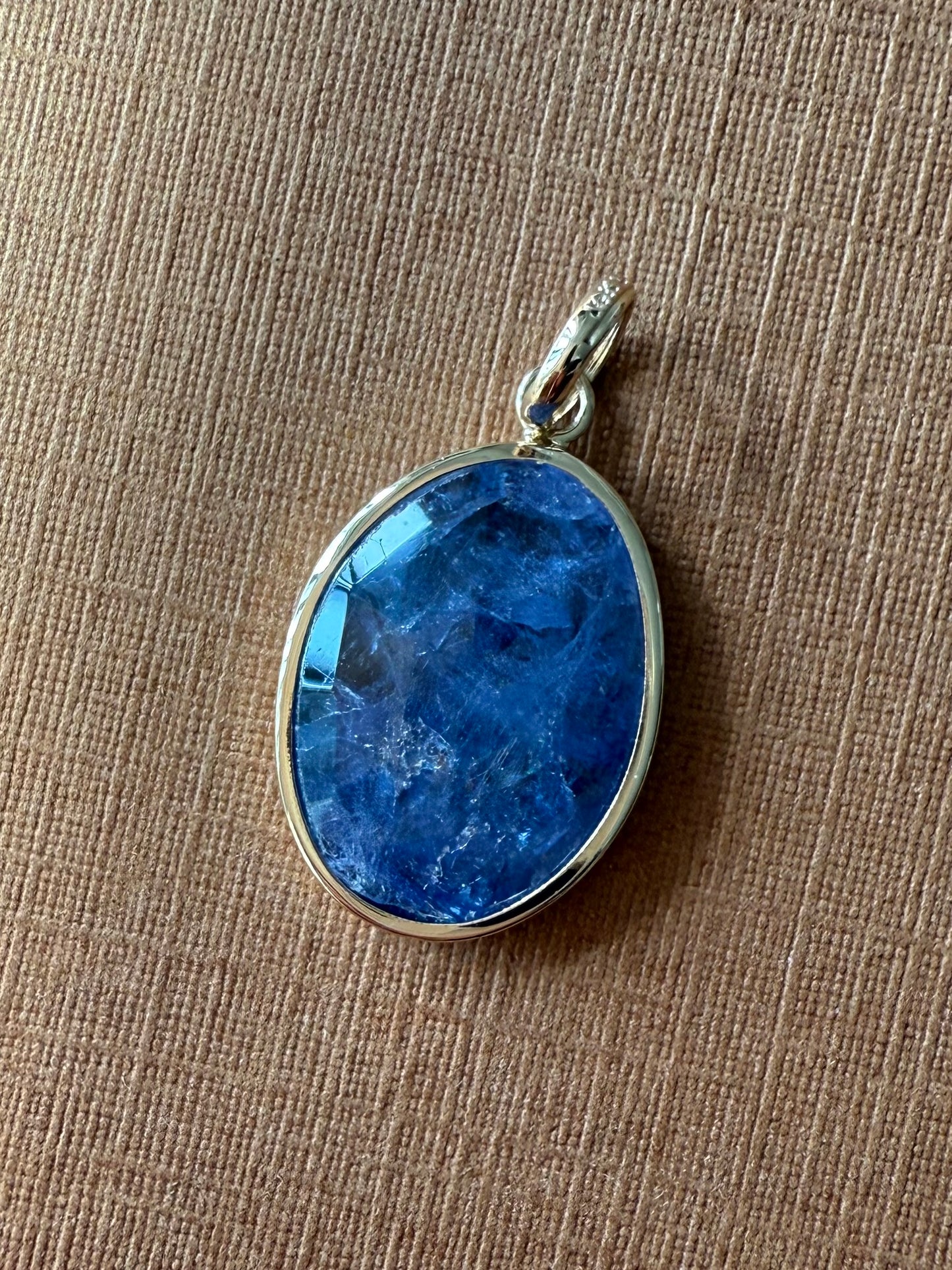 14k Solid Yellow Gold, Blue Tanzanite Pendant, Small Size