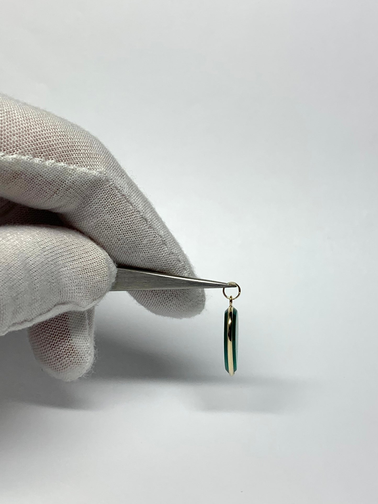 Clearance! 10k Solid Yellow Gold, Green Onyx Pear Shaped Pendant