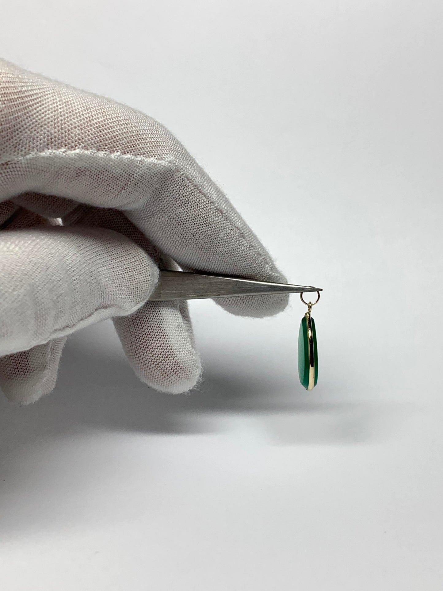 Clearance! 10k Solid Yellow Gold, Green Onyx Pear Shaped Pendant