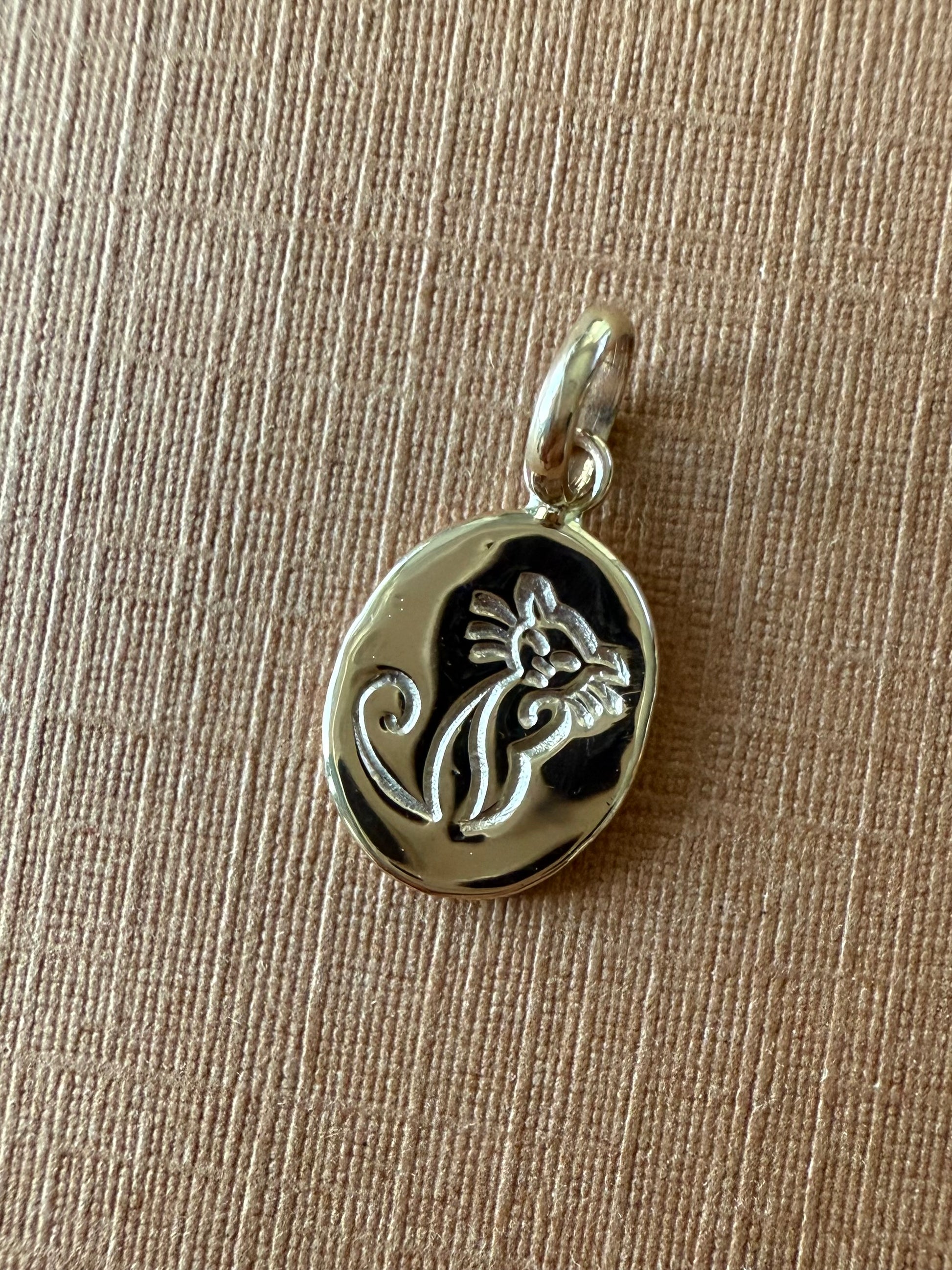 14k solid yellow gold nugget cute cat silhouette pendant for her by TINAKRIS 