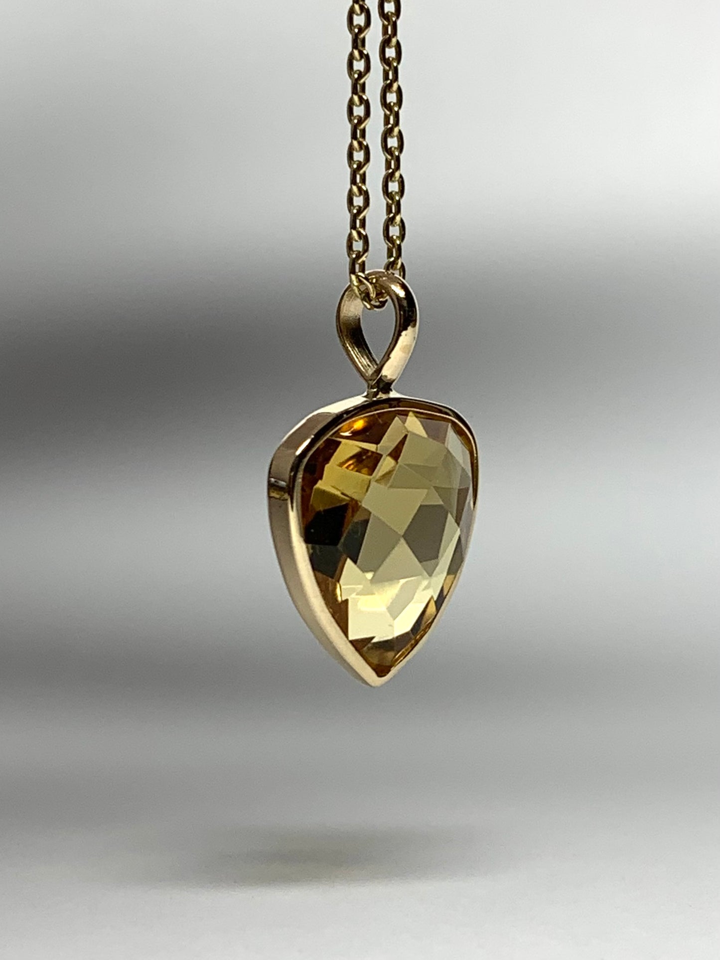 14k Solid Yellow Gold, Citrine Trillium   Pendant, Small Size