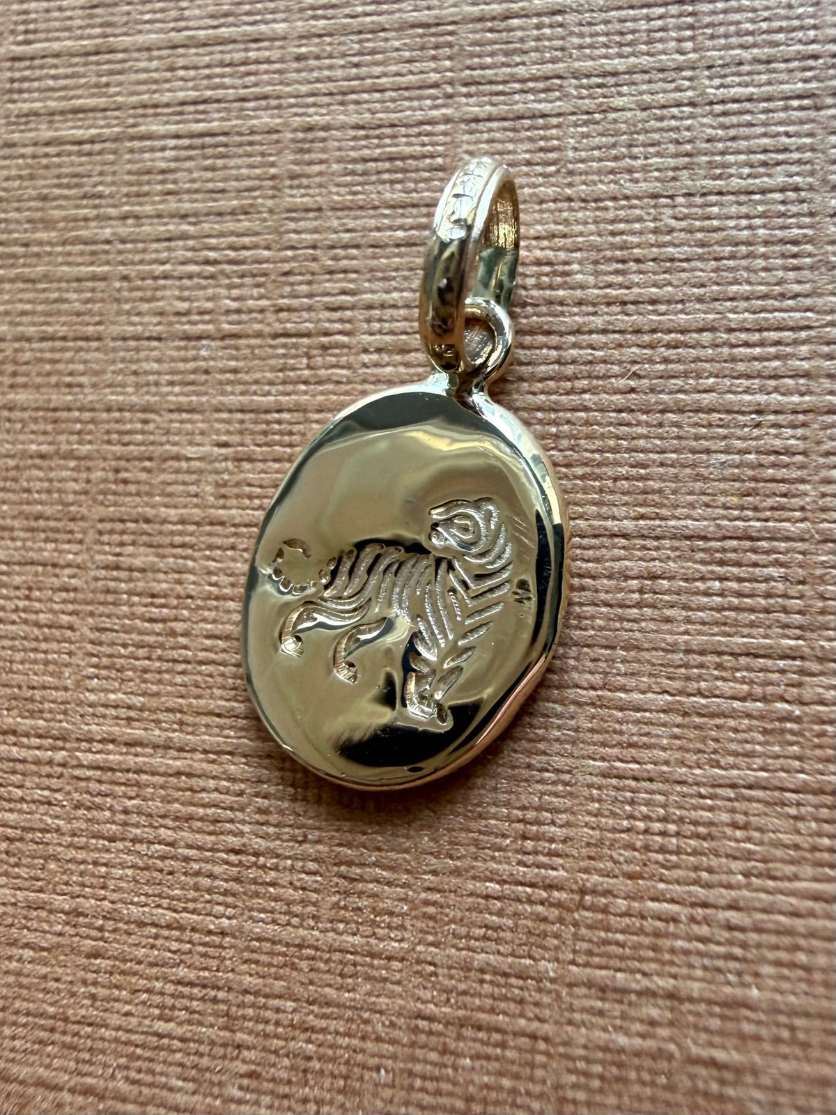 14k Solid Yellow Gold Nugget Mini Pendant “Tiger”, Tiny Charm