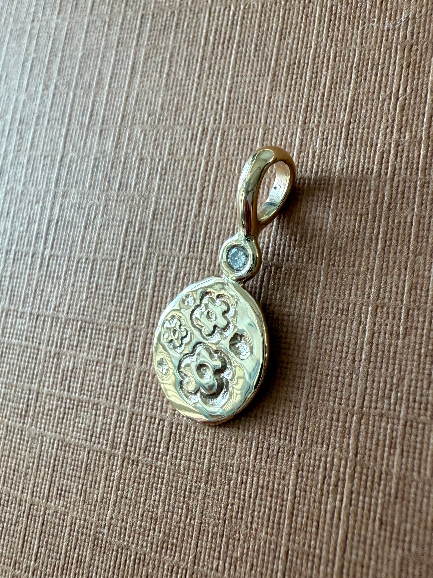 14K Solid Yellow Gold Nugget “Flowers” Mini Pendant, White Diamond, Tiny Charm