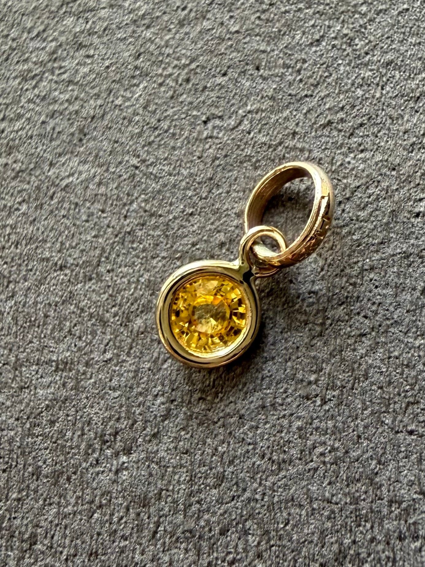 14k Solid Yellow Gold, Yellow Sapphire Tiny Charm, 0.15ct, Accent Pendant