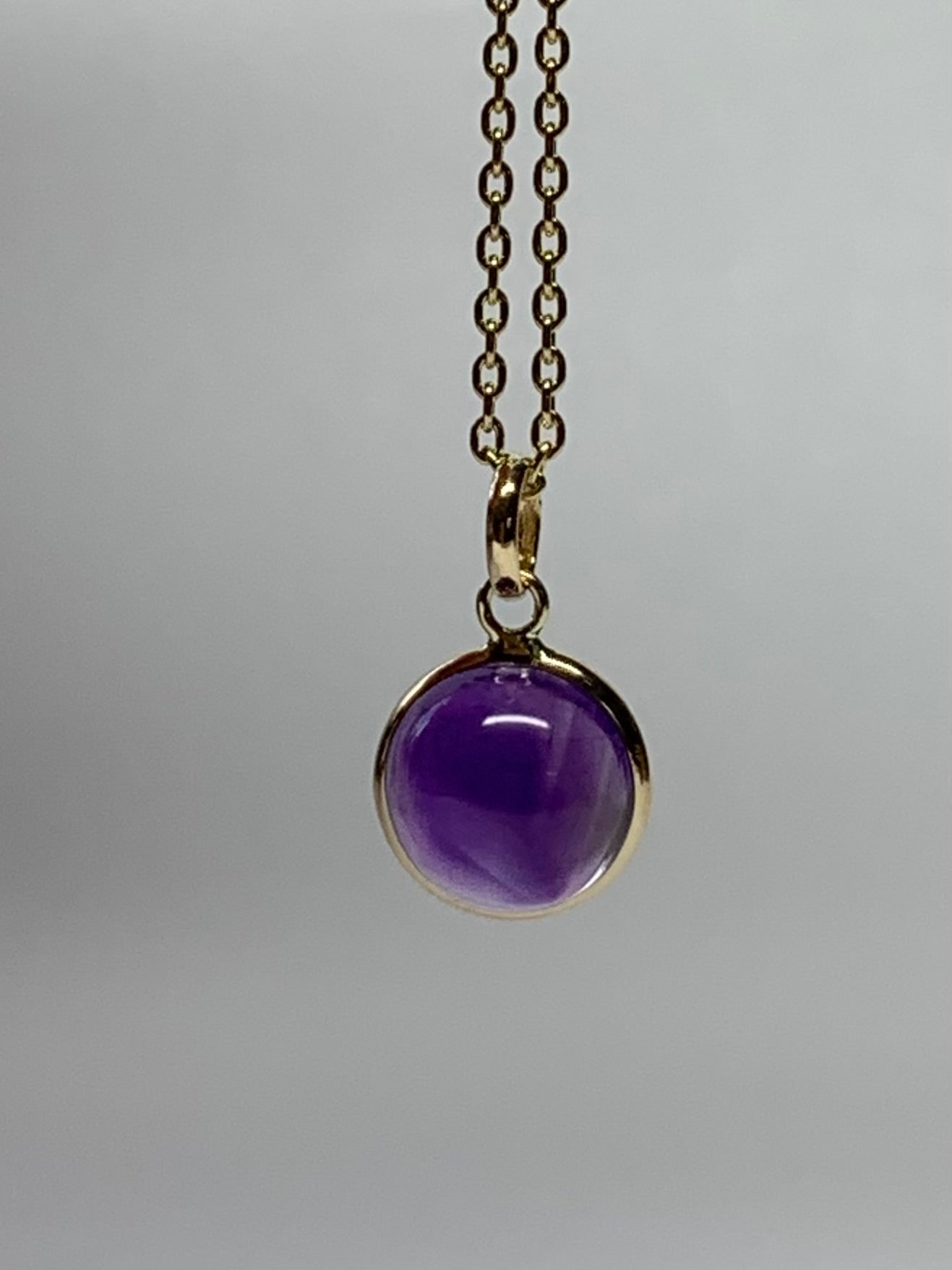 14k Solid Yellow Gold, Purple Amethyst Round Cabochon Mini Pendant