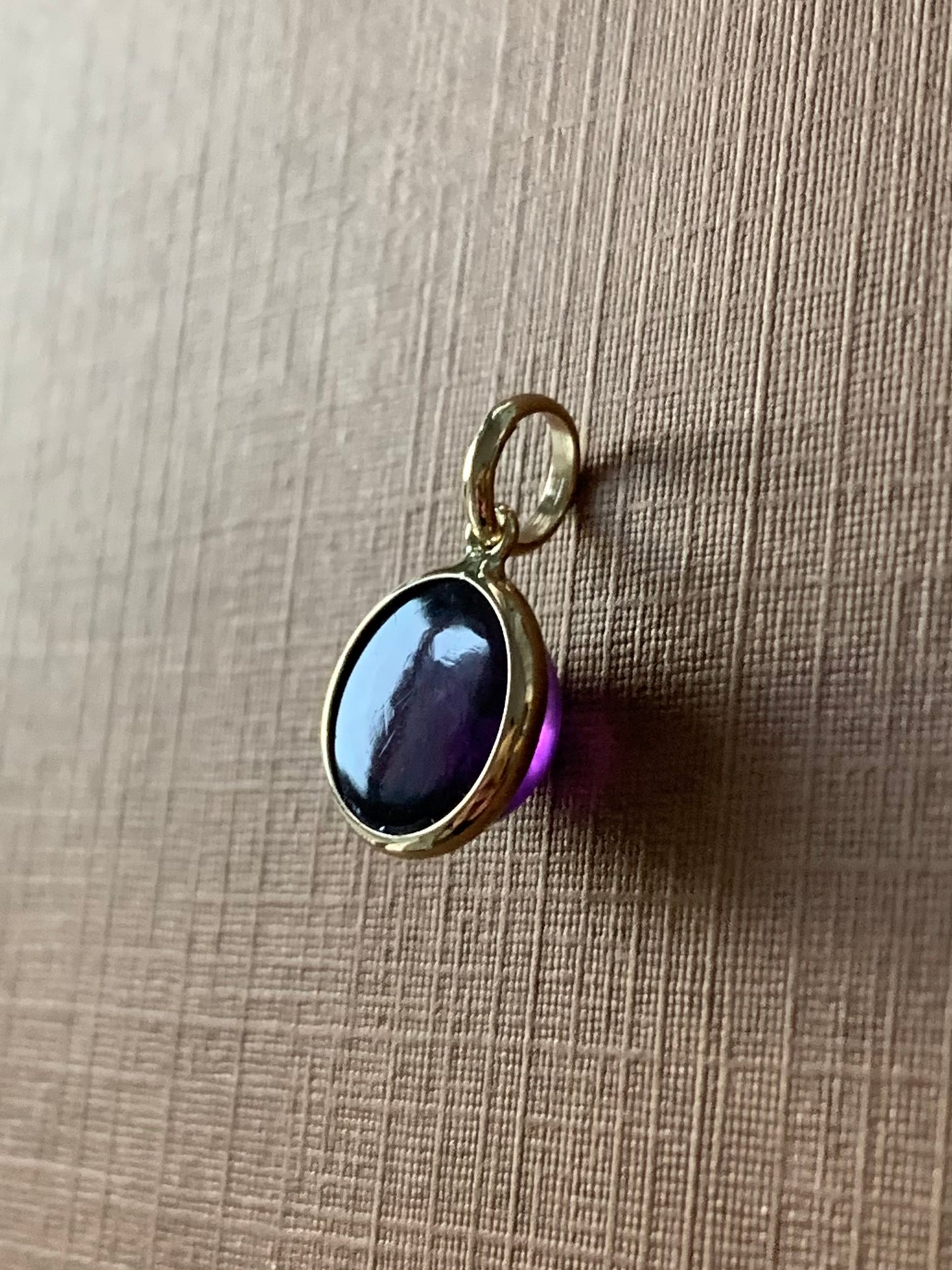 14k Solid Yellow Gold, Purple Amethyst Round Cabochon Mini Pendant